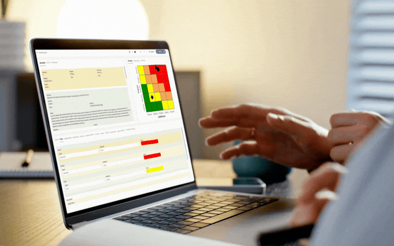 Configure qualitative or quantitative risk scoring models with real-time residual risk monitoring. Symbiant updates risk exposure automatically based on live control performance.