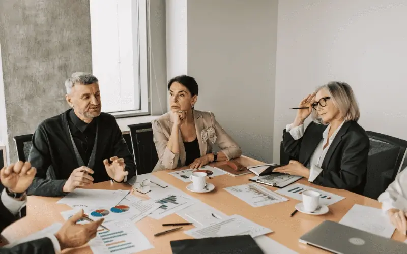 Learn how internal audit questionnaires support structured audit testing, evidence collection, and risk-based internal auditing across modern governance frameworks