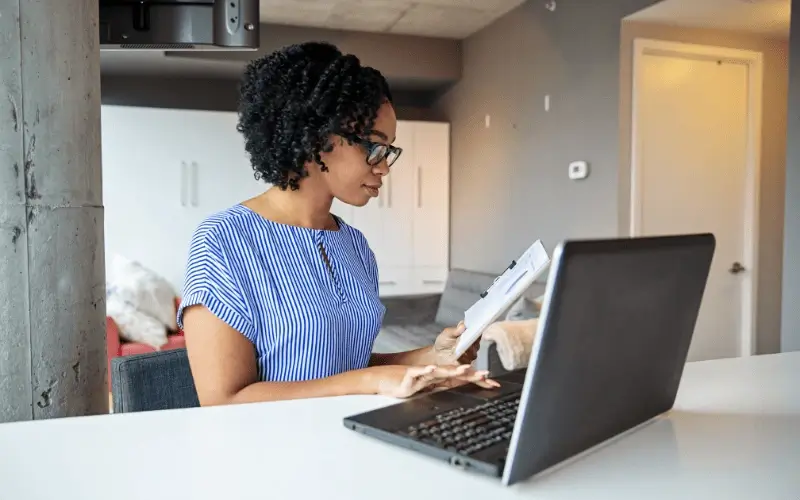 Understand how audit questionnaires support internal audit fieldwork by standardising testing procedures and improving evidence collection